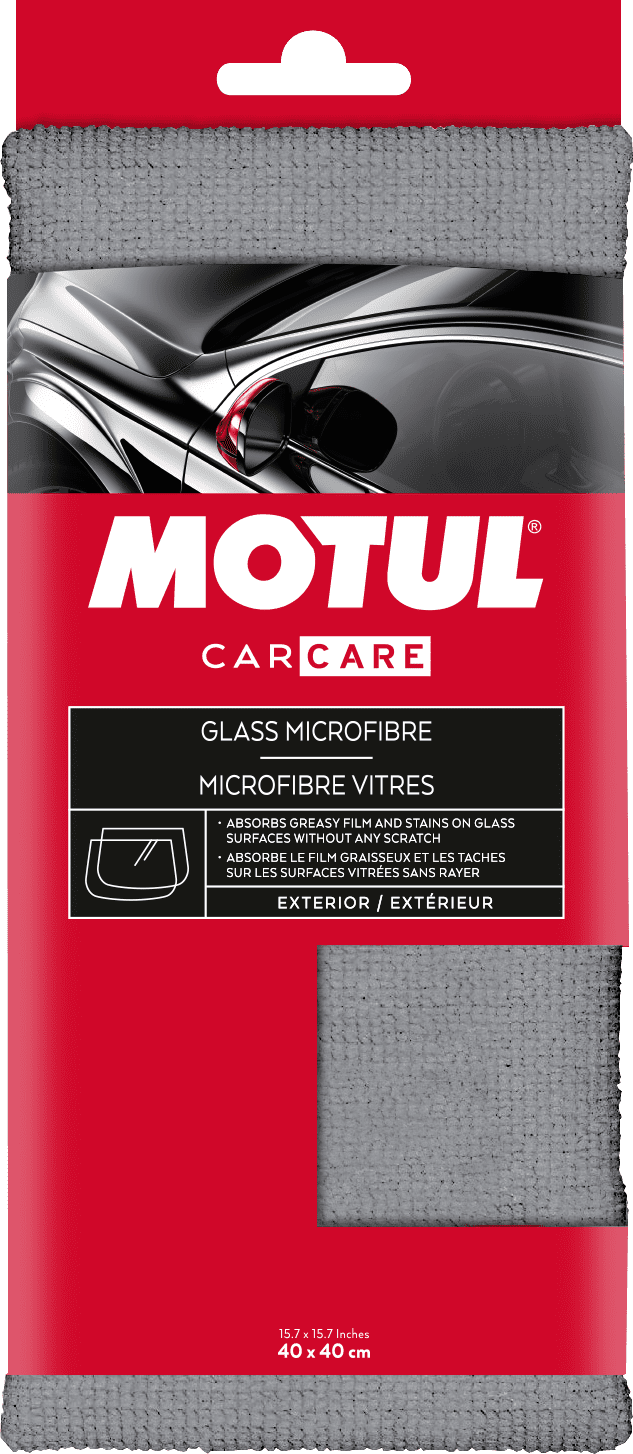 110110 MOTUL Glass Microfibre makes it possible to clean car windows without leaving streaks or fluff.